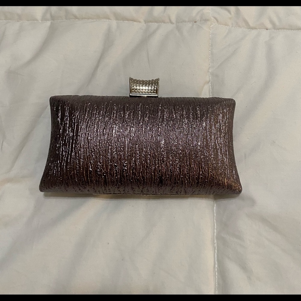 Small clutch